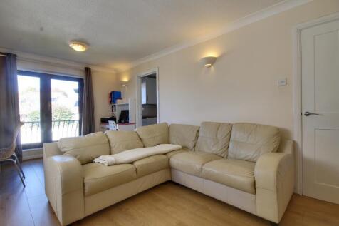 living room 2_lge.jpg