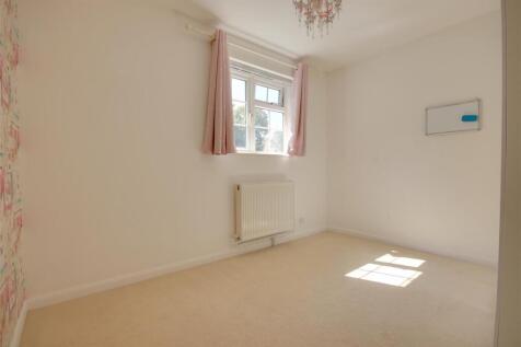 Bedroom 3.jpg