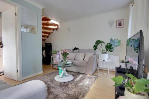 Living room.jpg
