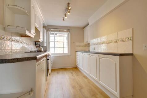 Kitchen .jpg
