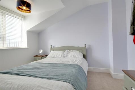 Bedroom 2.jpg