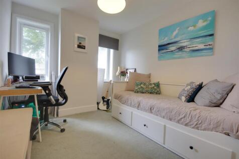 Bedroom 2.jpg