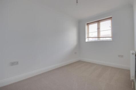 Bedroom 3.jpg