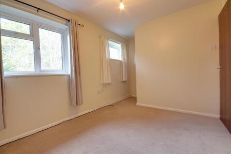 Bedroom 2.jpg