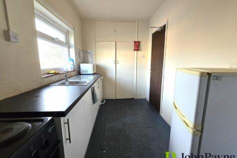 1st Fl Kitchen