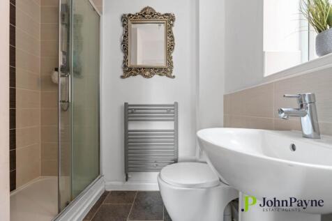 En Suite Shower Room