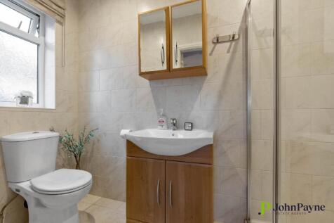 En Suite Shower Room