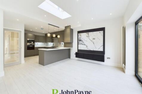 Living/Kitchen