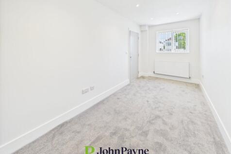 Reception/Bedroom
