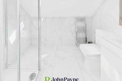 2FL Shower Room