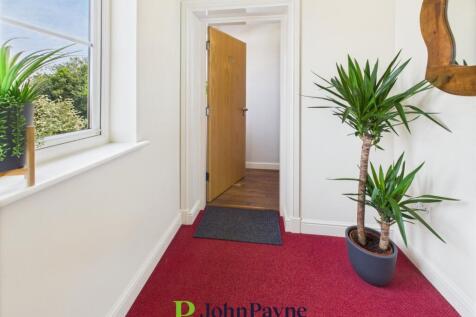Communal Landing