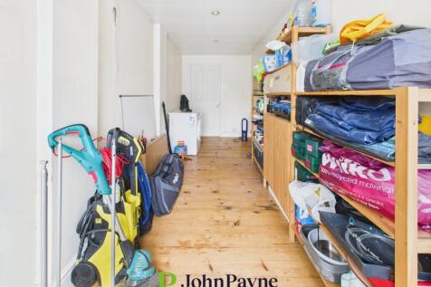 Playroom/Bedroom