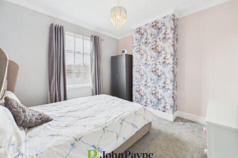 Rear Bedroom