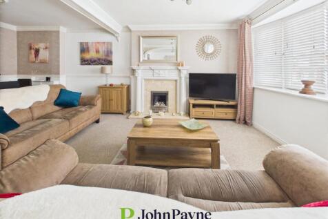 Living / Dining Room