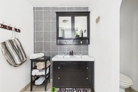 Dressing Area