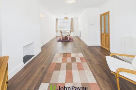 Living / Dining Room