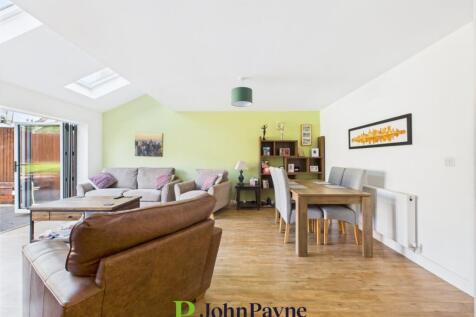 Living / Dining Room