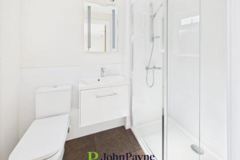 Annexe Shower Room