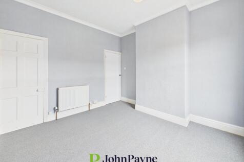 Front Bedroom