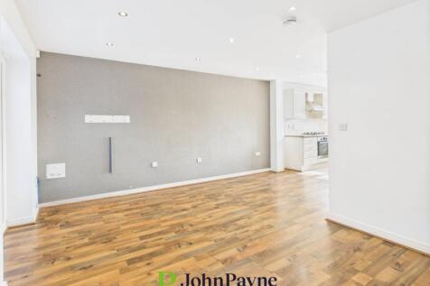 Living/Dining Area