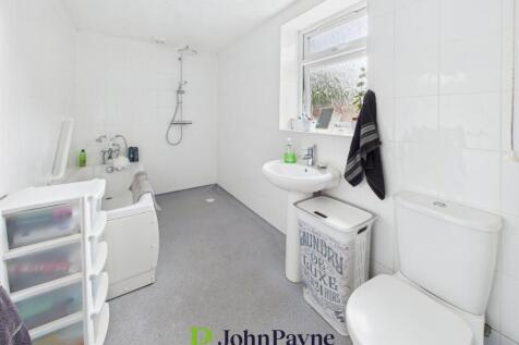 Downstairs Bathroom