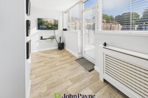 Rear Living Area