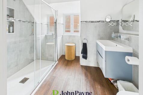 Ensuite Shower Room