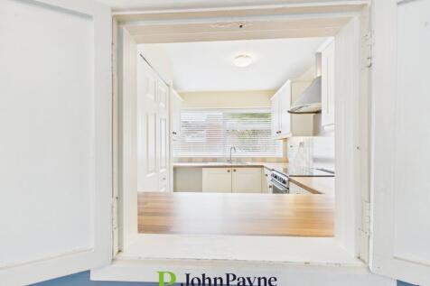 Lounge Into Kitchen