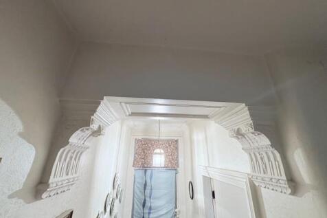 26 Lowfield 10.jpg