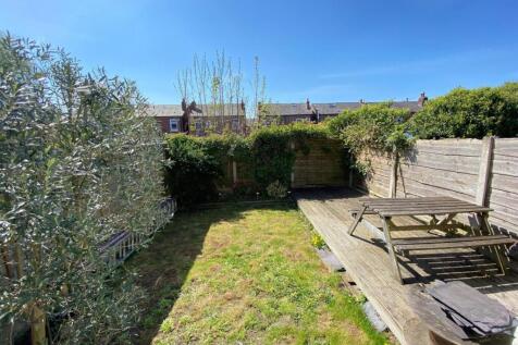 366 Buxton Road garden.jpg