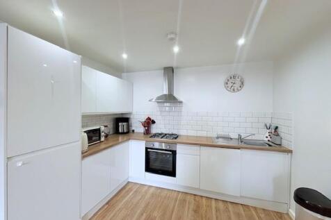 Flat 3 St Marys Kitchen.jpg