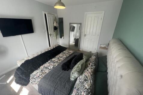 148 Compstall 12.JPEG