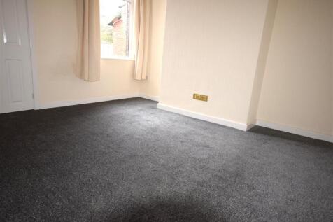 dinnig room.JPG