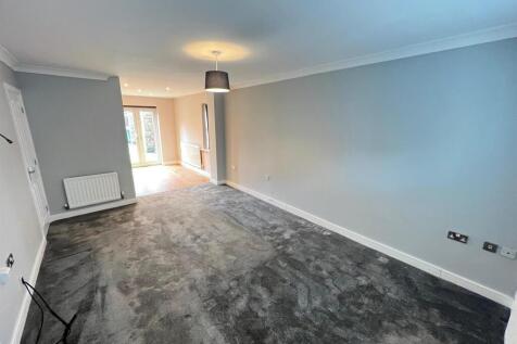 OPEN PLAN LOUNGE/KITCHEN DINER