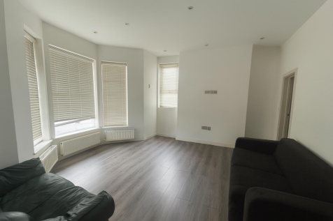 Flat 1