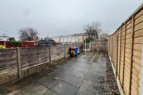 34 Lloyd garden 1.jpg