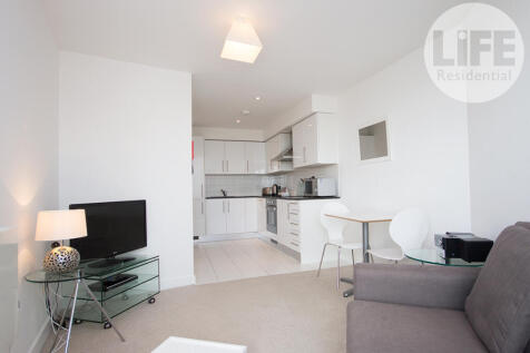 Living Room &amp; Kitche