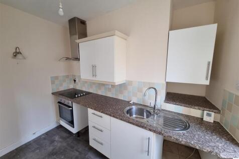 Kitchen v1.jpg