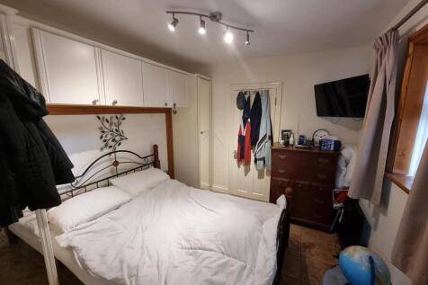 Bedroom.jpg