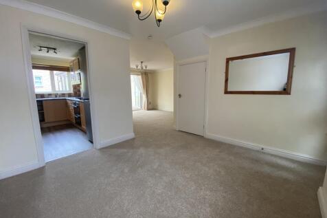 Dining Area.JPG