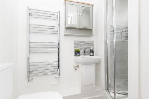 Shower Room.jpeg