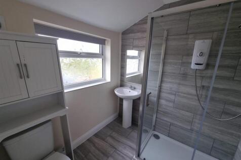 Shower Room.jpg