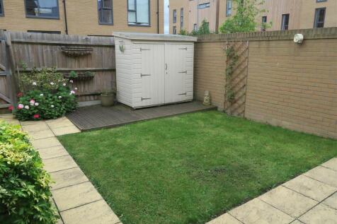 rear garden.JPG