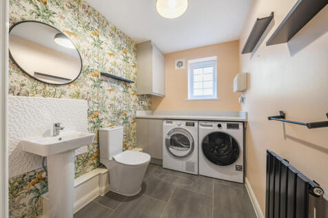 Cloakroom/Utility