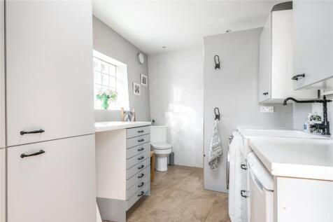 Utility/Bathroom