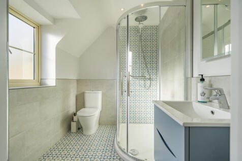 Bedroom 4 En Suite