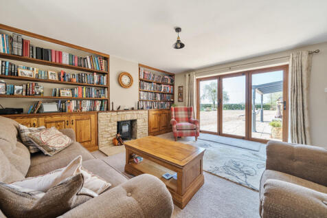 2nd Sitting Room