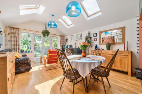 Dining Room/ Living