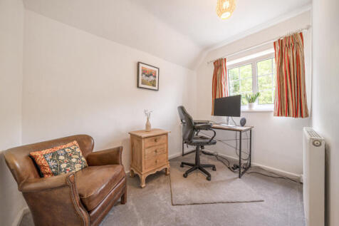 Bedroom/Study