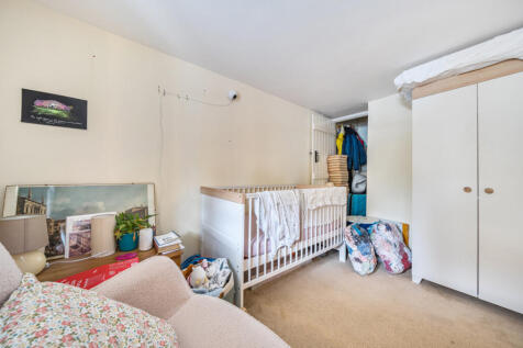 Bed2/Reception